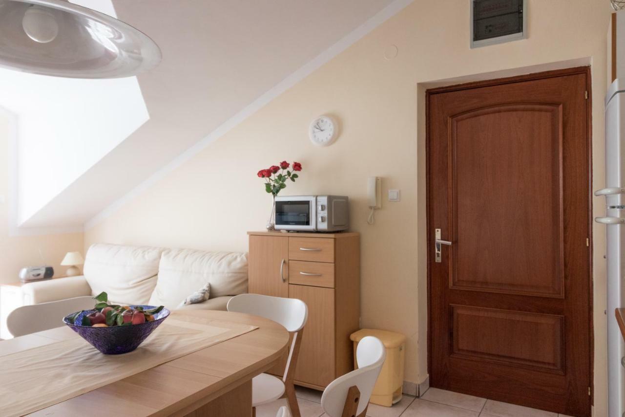 Apartman Nena Turanj Dış mekan fotoğraf